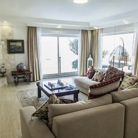 Villa Carillon *